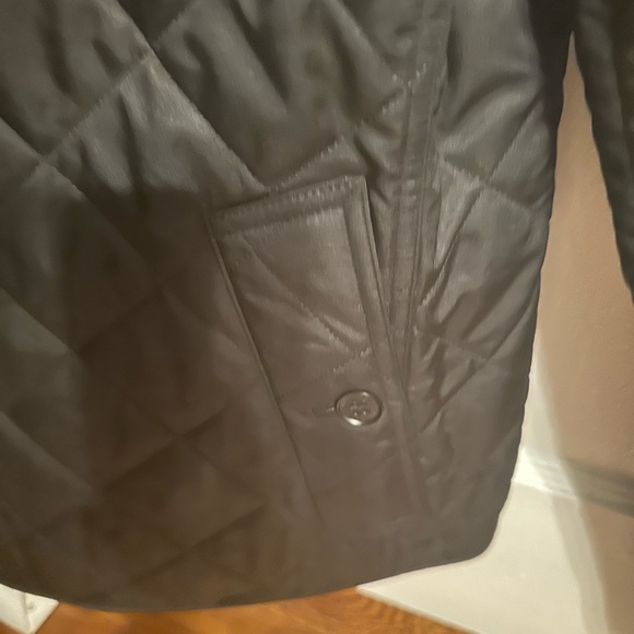 Very Gently Used Burberry Diamond Quilted Jacket - Picture 3 of 7